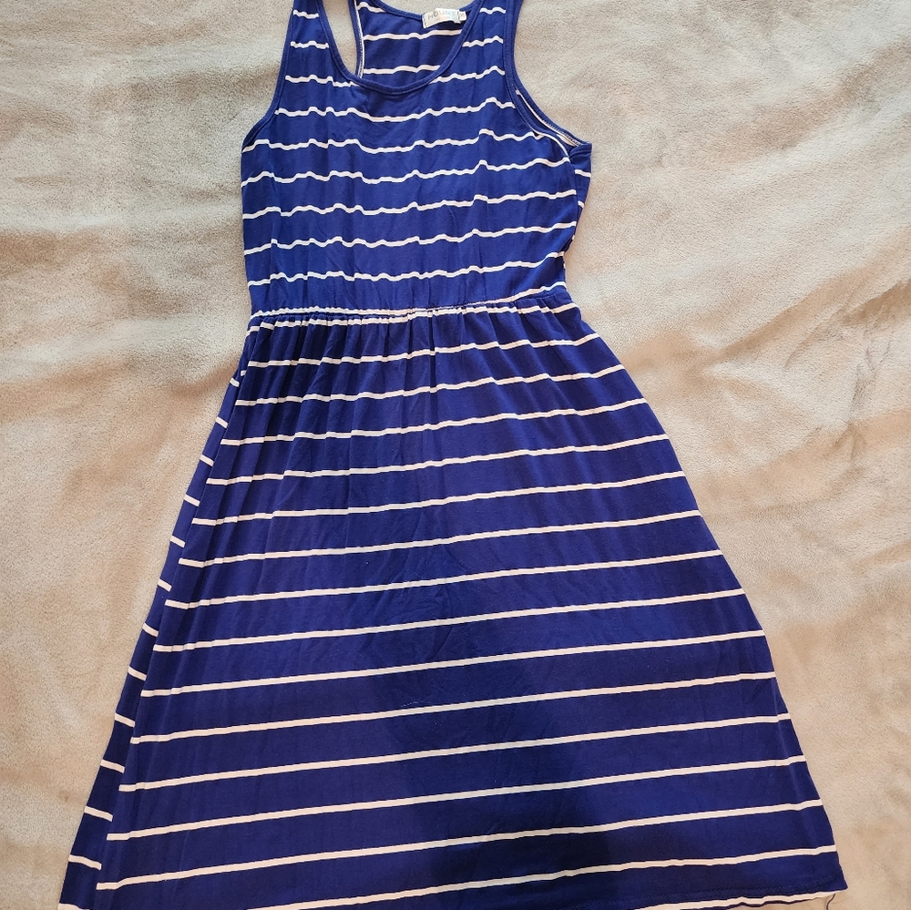Women-Dress